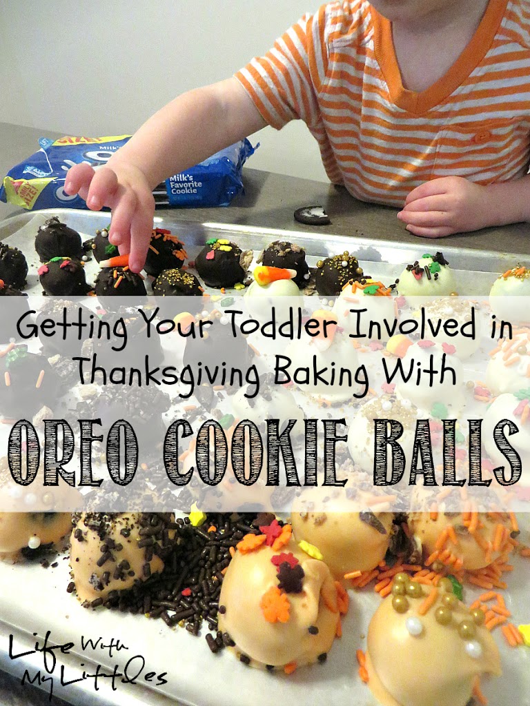 Here's an easy way to get your toddler involved in Thanksgiving baking by decorating OREO Cookie Balls! 