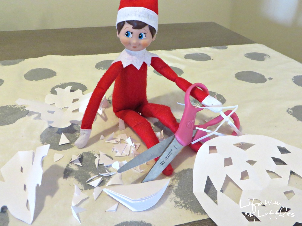 32 of the best and easiest Elf on the Shelf ideas for toddlers! Fast, simple, and fun for your little kids!