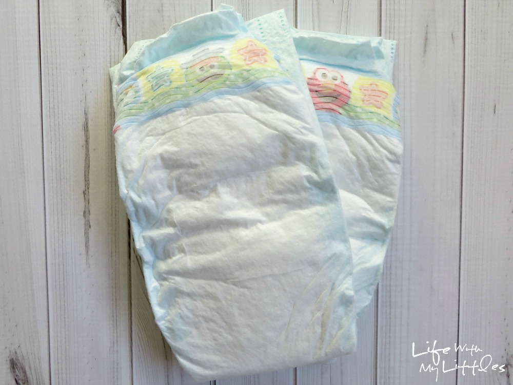 Diaper bag essentials for the first six months. What to put in your diaper bag for babies 0-6 months old! Diaper bag essentials for the first six months. What to put in your diaper bag for babies 0-6 months old!