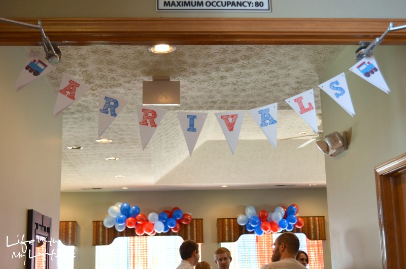 Ideas for a little boy train birthday party. Complete with food ideas, decorations, party favors, and keepsake ideas! Ideas for a little boy train birthday party. Complete with food ideas, decorations, party favors, and keepsake ideas!