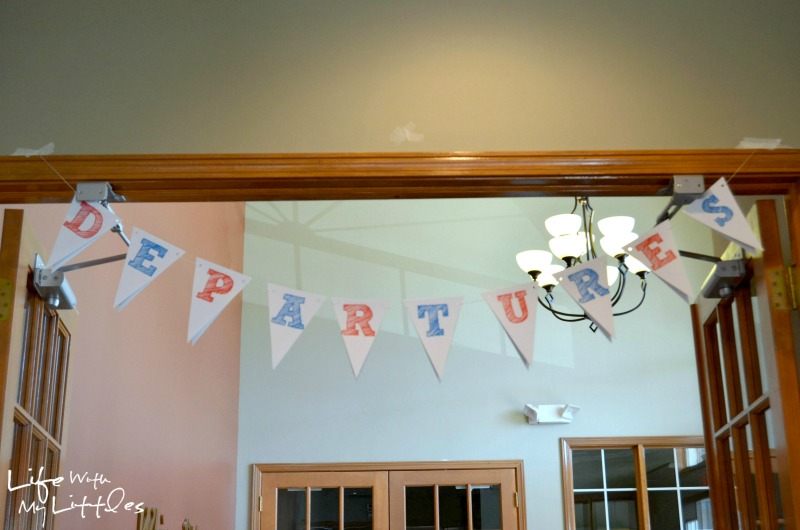 Ideas for a little boy train birthday party. Complete with food ideas, decorations, party favors, and keepsake ideas! Ideas for a little boy train birthday party. Complete with food ideas, decorations, party favors, and keepsake ideas!