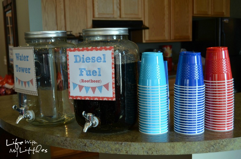 Ideas for a little boy train birthday party. Complete with food ideas, decorations, party favors, and keepsake ideas! Ideas for a little boy train birthday party. Complete with food ideas, decorations, party favors, and keepsake ideas!