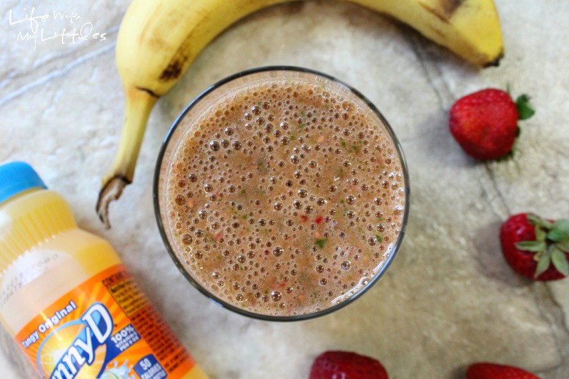 Delicious Fruit and Veggie Smoothie Life With My Littles