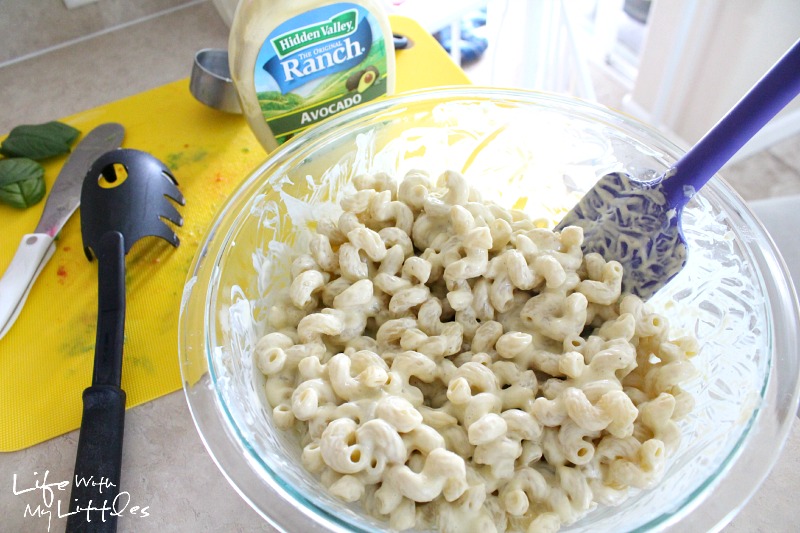 This Avocado Ranch Pasta Salad is a delicious and unique recipe that is perfect as a side dish for your summer barbecue or even a quick dinner! 