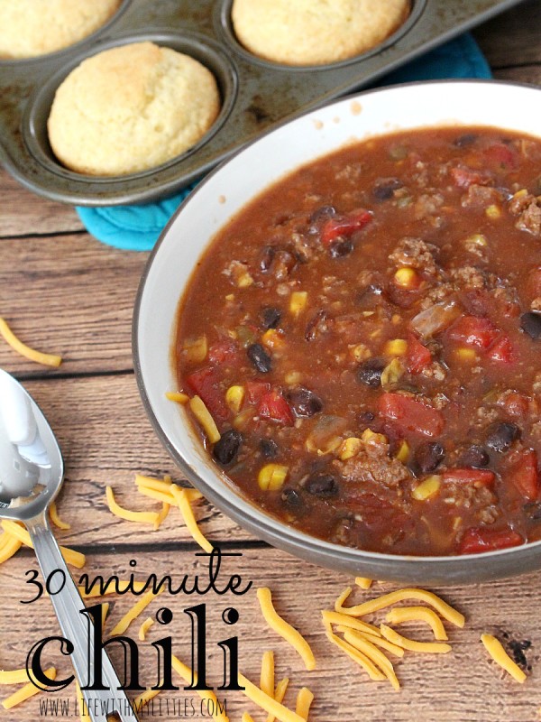 The easiest and most delicious 5 can vegetarian chili! Takes 30 minutes to cook and is perfect for an easy weeknight dinner!