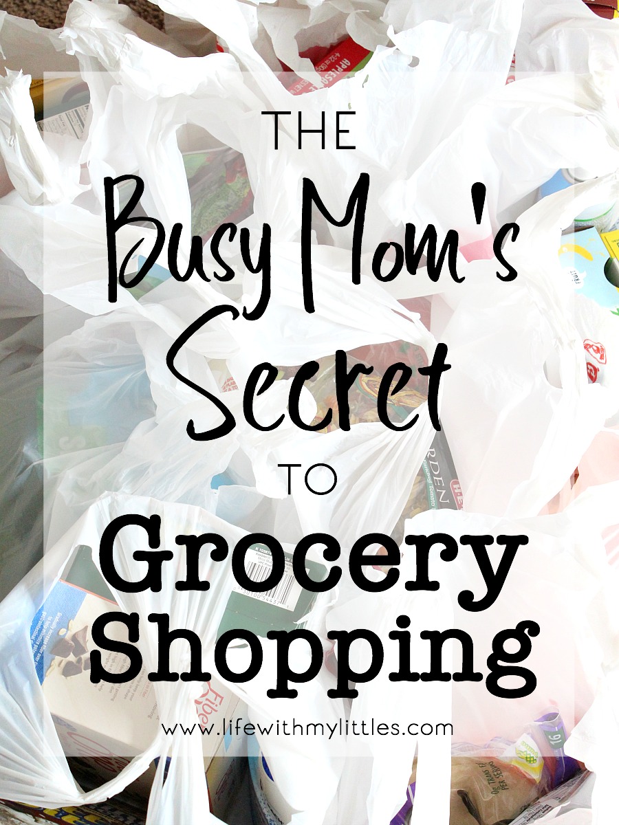 Curious what the busy mom's secret to grocery shopping is? It's super easy, saves a ton of time, and is perfect for everyone!