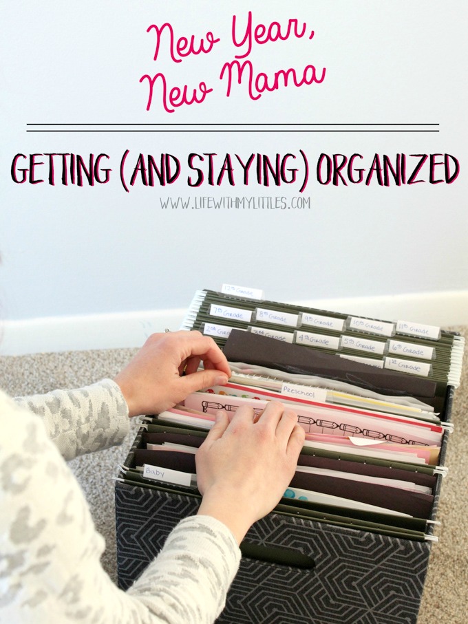 Want to organize your home but feeling overwhelmed and unsure where to start? Here's a helpful post that breaks down how to get organized in an easy, manageable way! Plus tips on staying organized, too! A must-read if you've been inspired to tidy up!