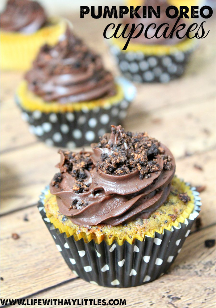 These Pumpkin Oreo Cupcakes are the perfect fall or Halloween dessert! Pumpkin, Oreos, and chocolate are an amazing combo! You have to try this one!