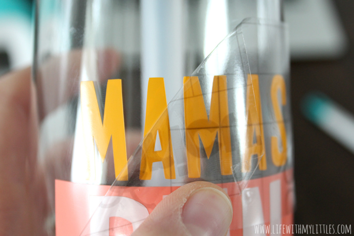 Customize your own water bottle in just a few minutes with the new Cricut Joy! This tutorial includes a free cut file for a "Mamas Run the World" water bottle decal that's perfect for moms who love to run!