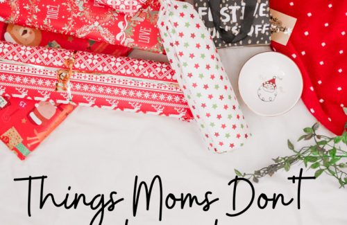 Love this hilarious list of things moms don't want you to buy their kids for Christmas. There IS such a thing as bad Christmas gifts for kids!