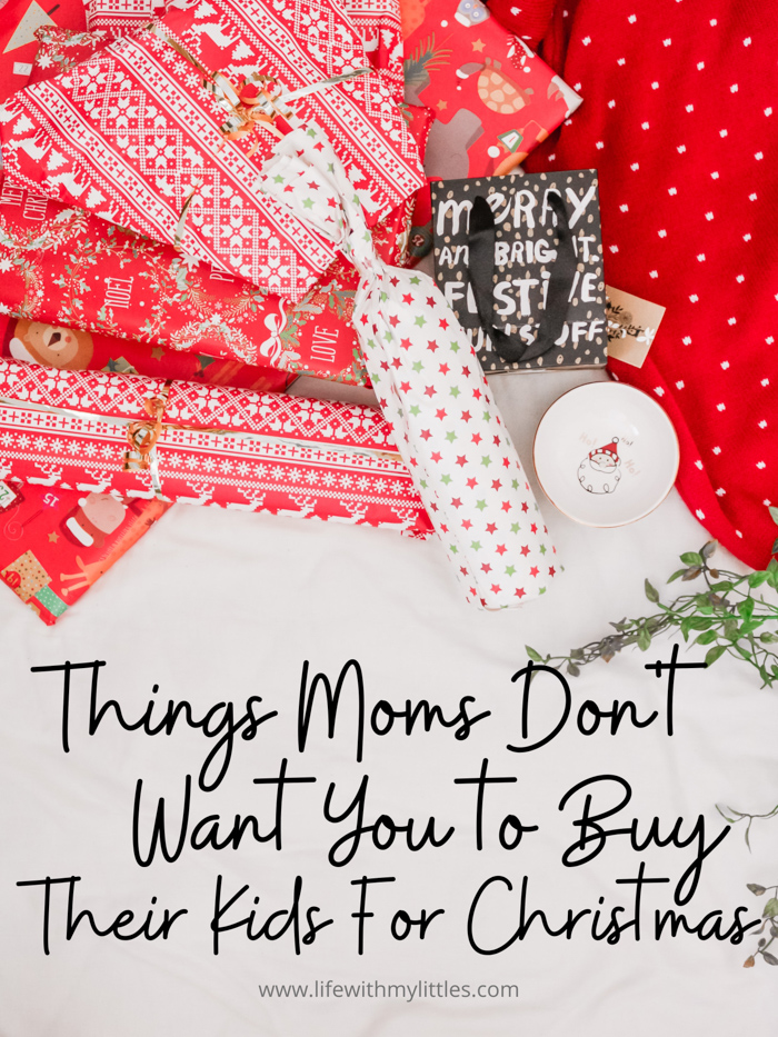 Love this hilarious list of things moms don't want you to buy their kids for Christmas. There IS such a thing as bad Christmas gifts for kids!