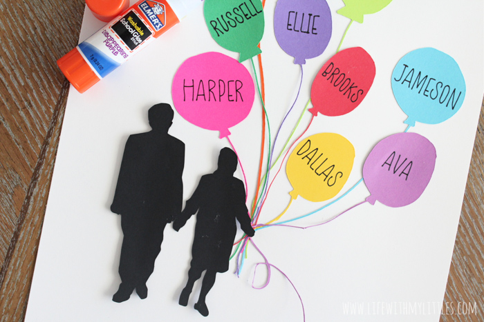 Grandparent balloon art gift you can DIY and give this Christmas! All you need is some cardstock and a Cricut machine to make the perfect, personalized grandparent gift.