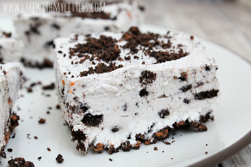 No-Bake OREO Cream Pie Bars